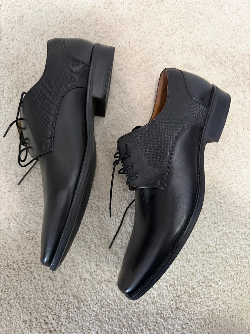 Florsheim Black Leather Lace-Up Derby Shoes
